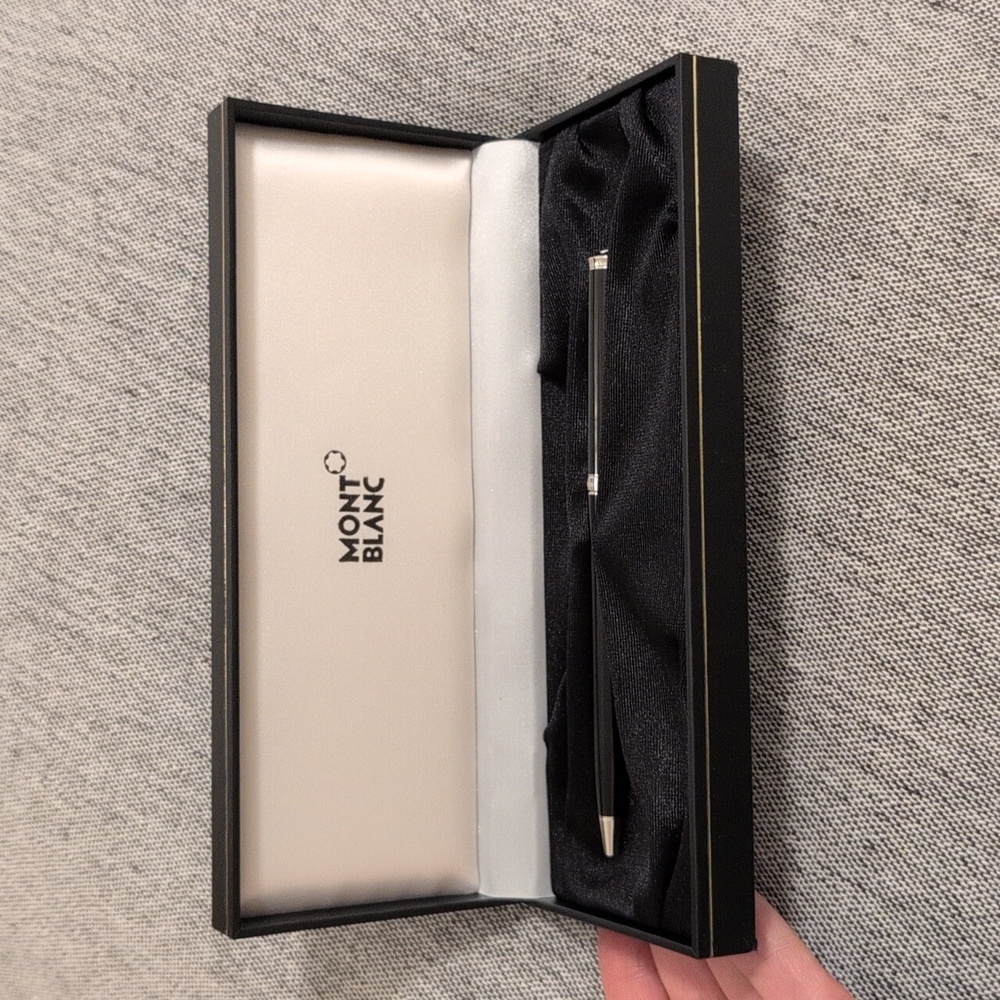 Montblanc Noblesse Oblige Pen - Picture 3 of 5